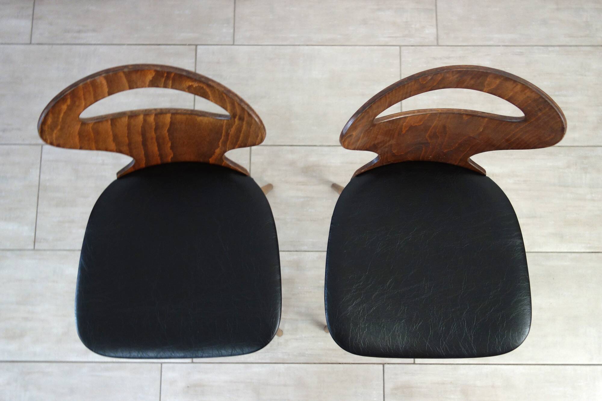 2 Baumann chairs, ant model, 50s-60s