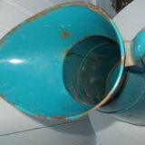 Broc enamelled blue