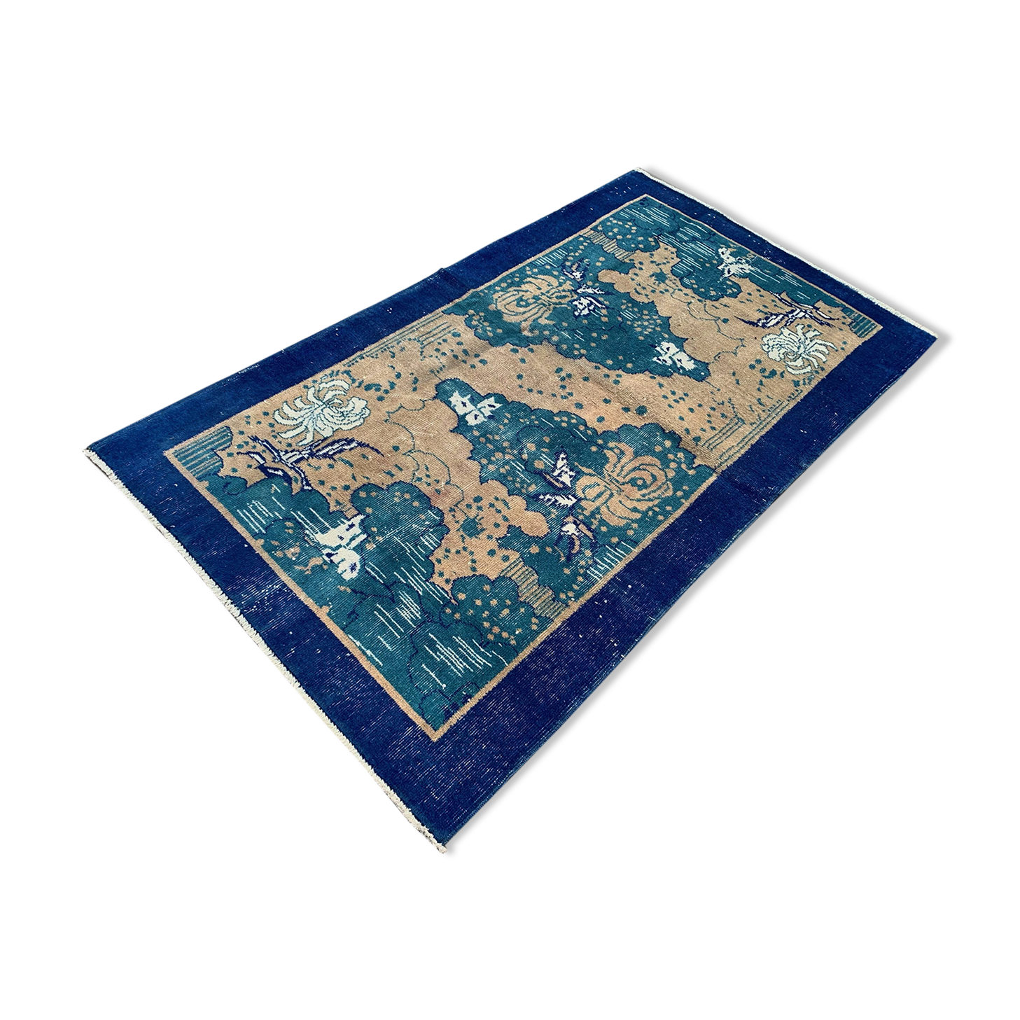 Vintage turkish rug 225x145 cm carpet