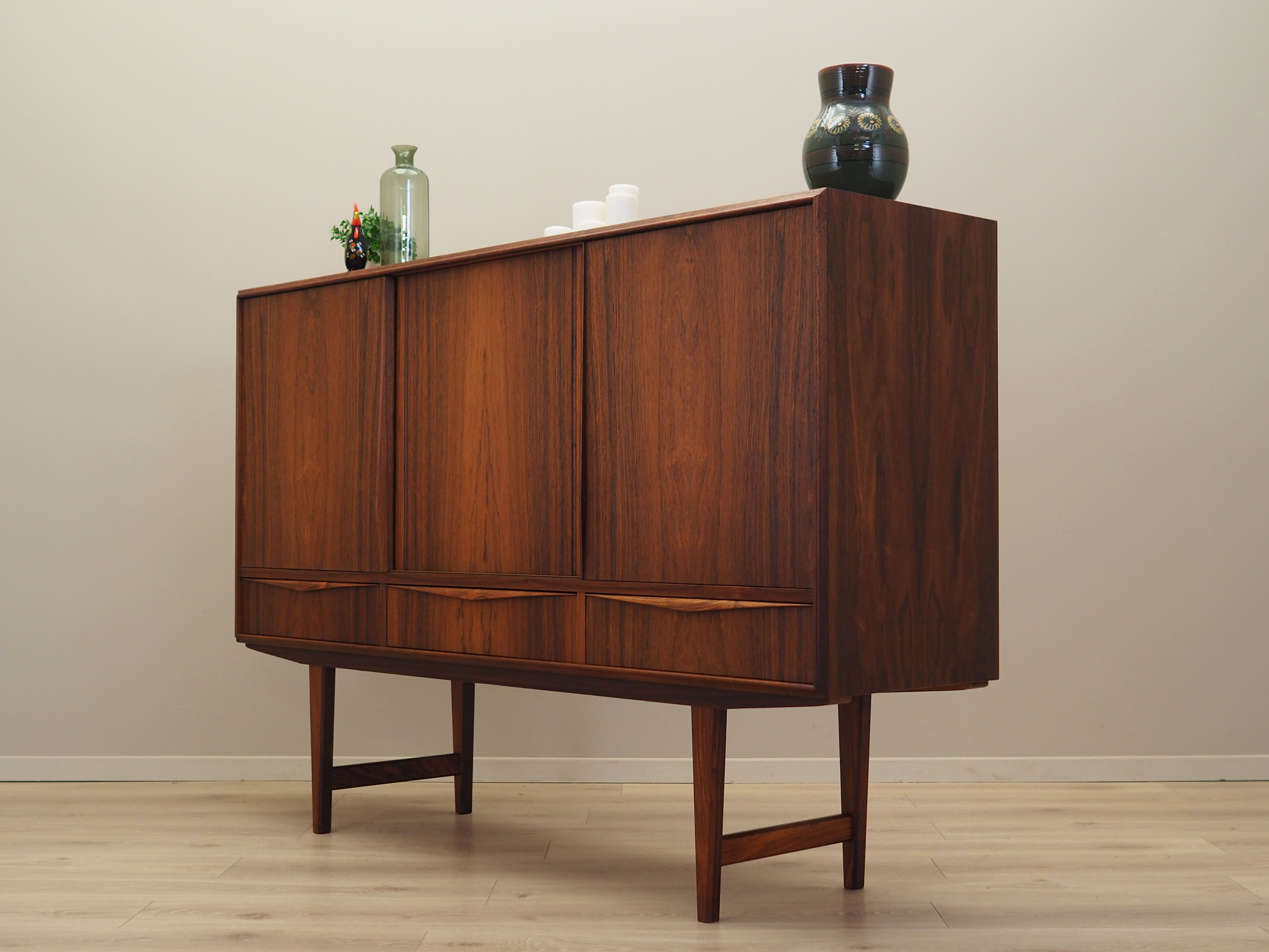 Rosewood highboard, Danish design, 1960s, designer: E.W. Bach