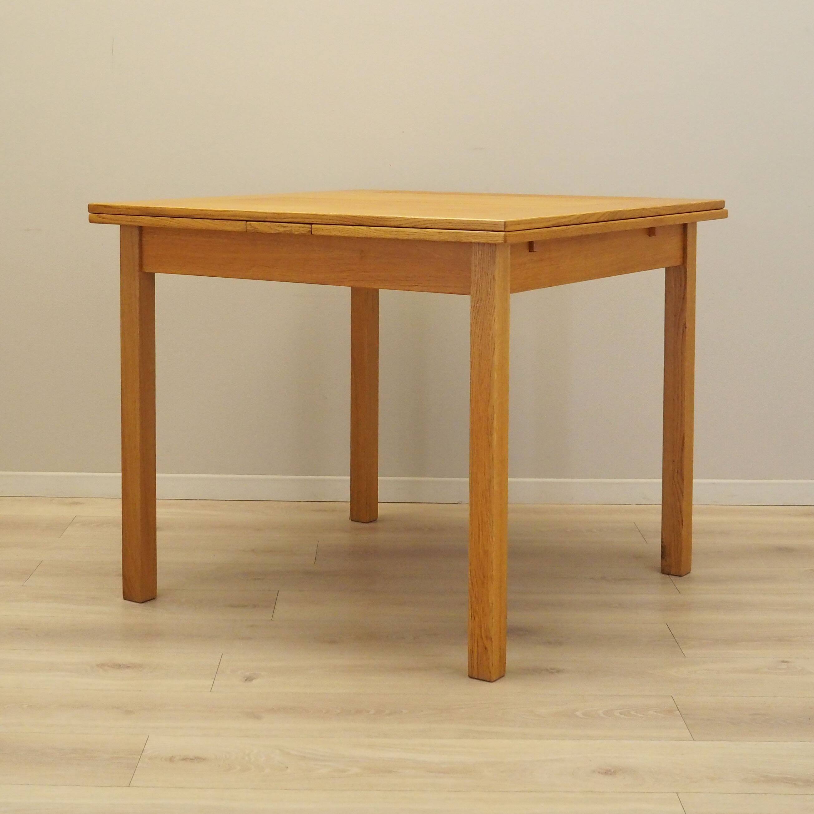 Oak table, Danish design, 1960s, production: Denmark