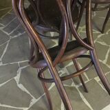 4  anciennes chaises de bistrot Thonet