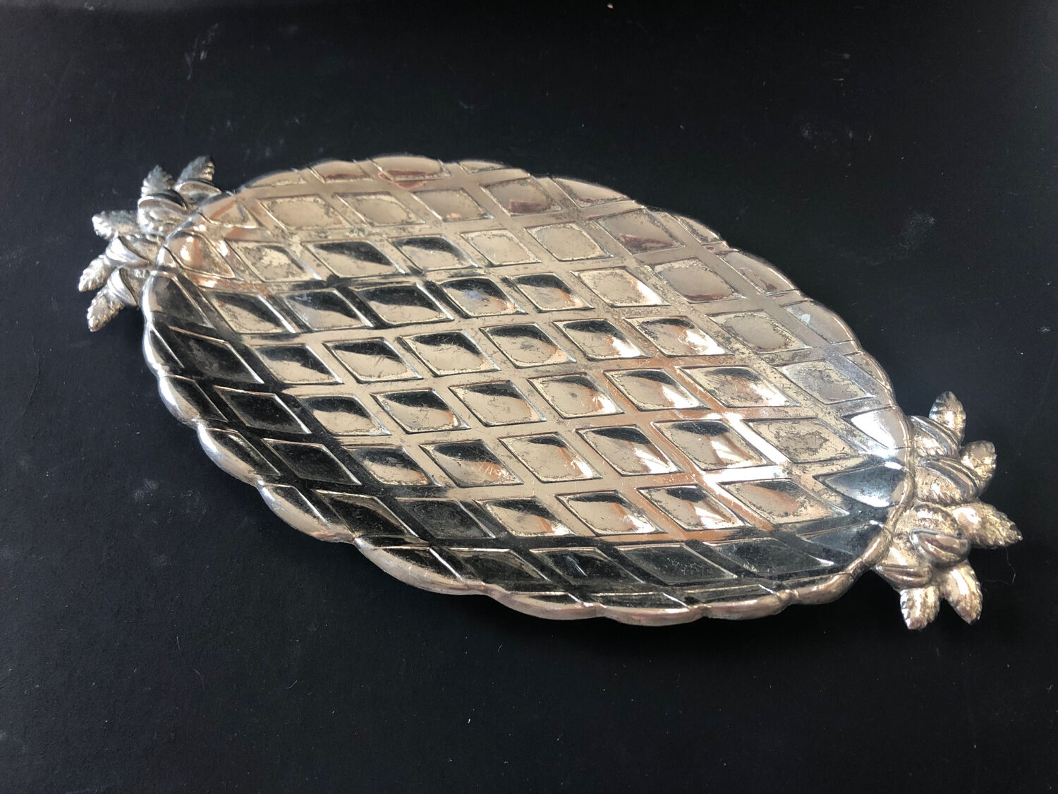 Empty pocket pineapple silver metal '70