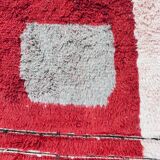 Modern Moroccan rug in red wool with geometric lines 150/250cm