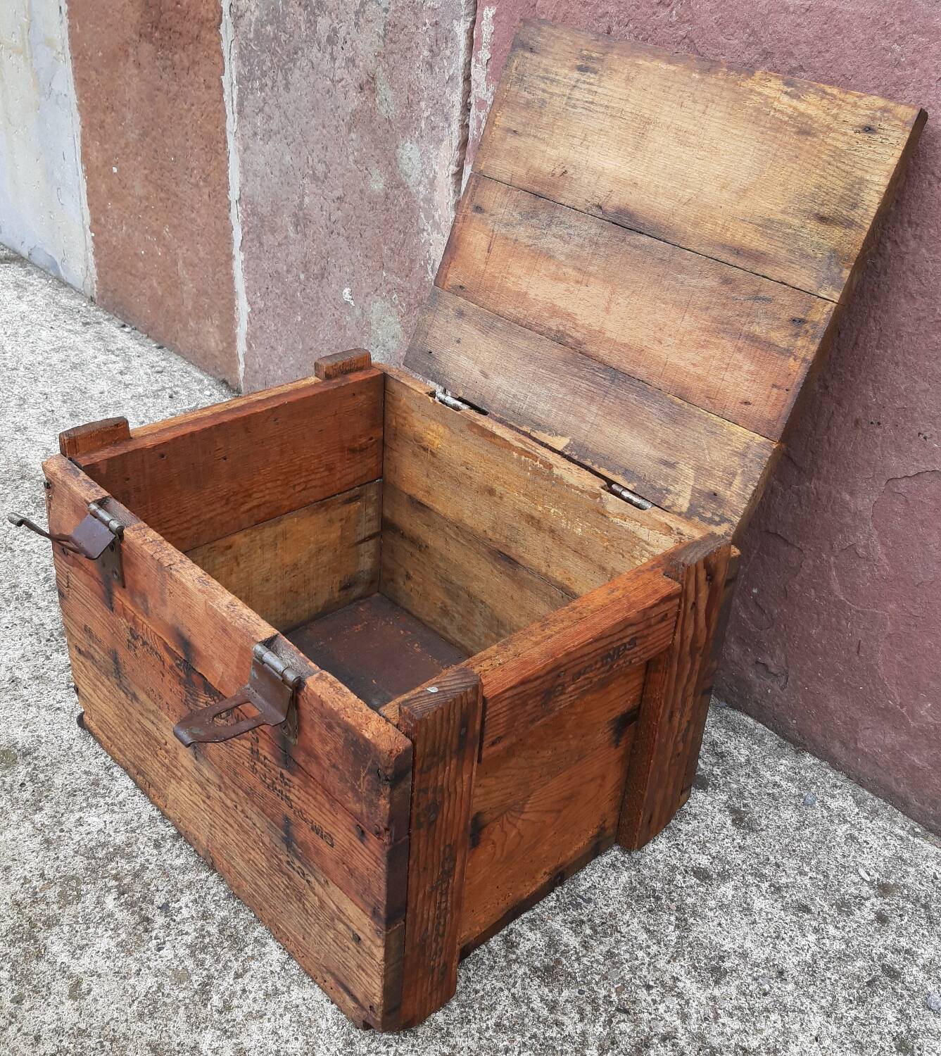 US ammunition box