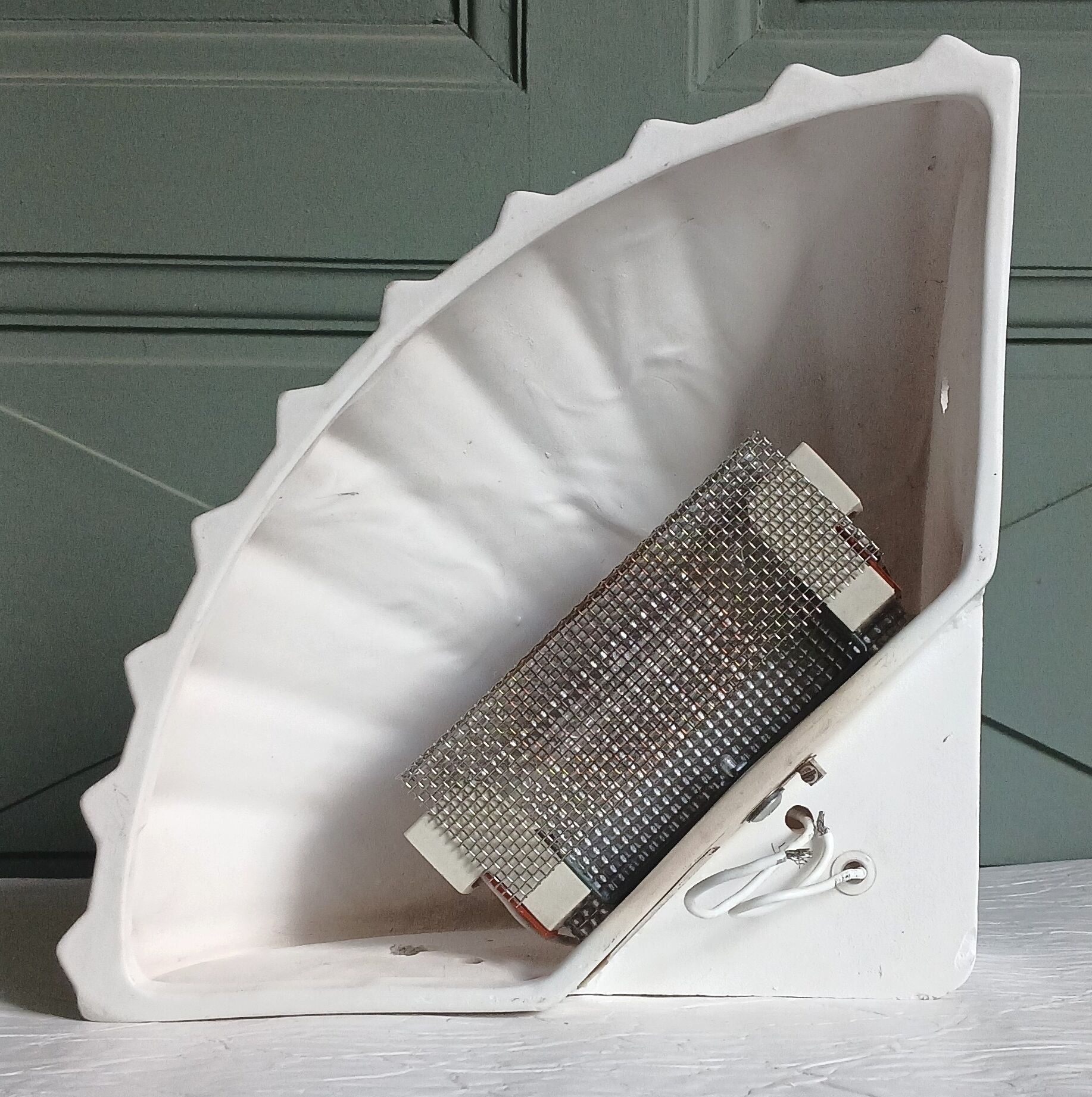 Shell corner applique by Louis Drimmer, France circa 1980.