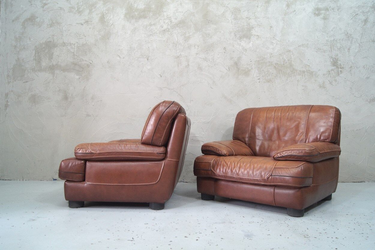 A pair of vintage Italian leather Lounge Chairs, 1970s