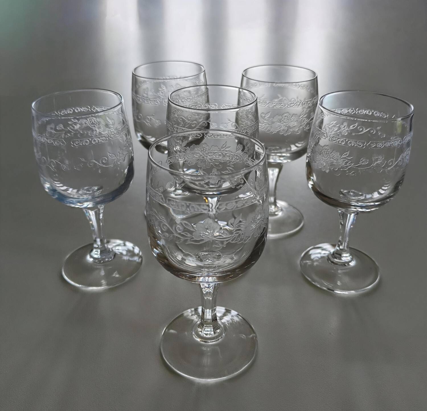 Verres à vin blanc cristal d'Arques