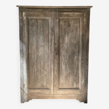 Armoire peinte