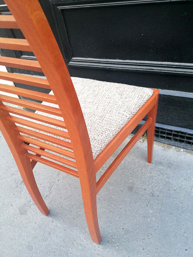 Four wooden chairs, Cinna 2000