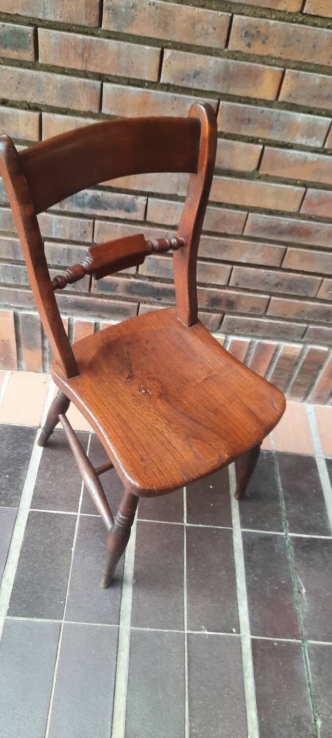 English boat style chair