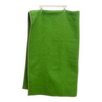 Bright green dralon vintage blanket