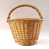 Light rattan basket