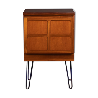 Buffet en teck retro années 1960 nathan squares