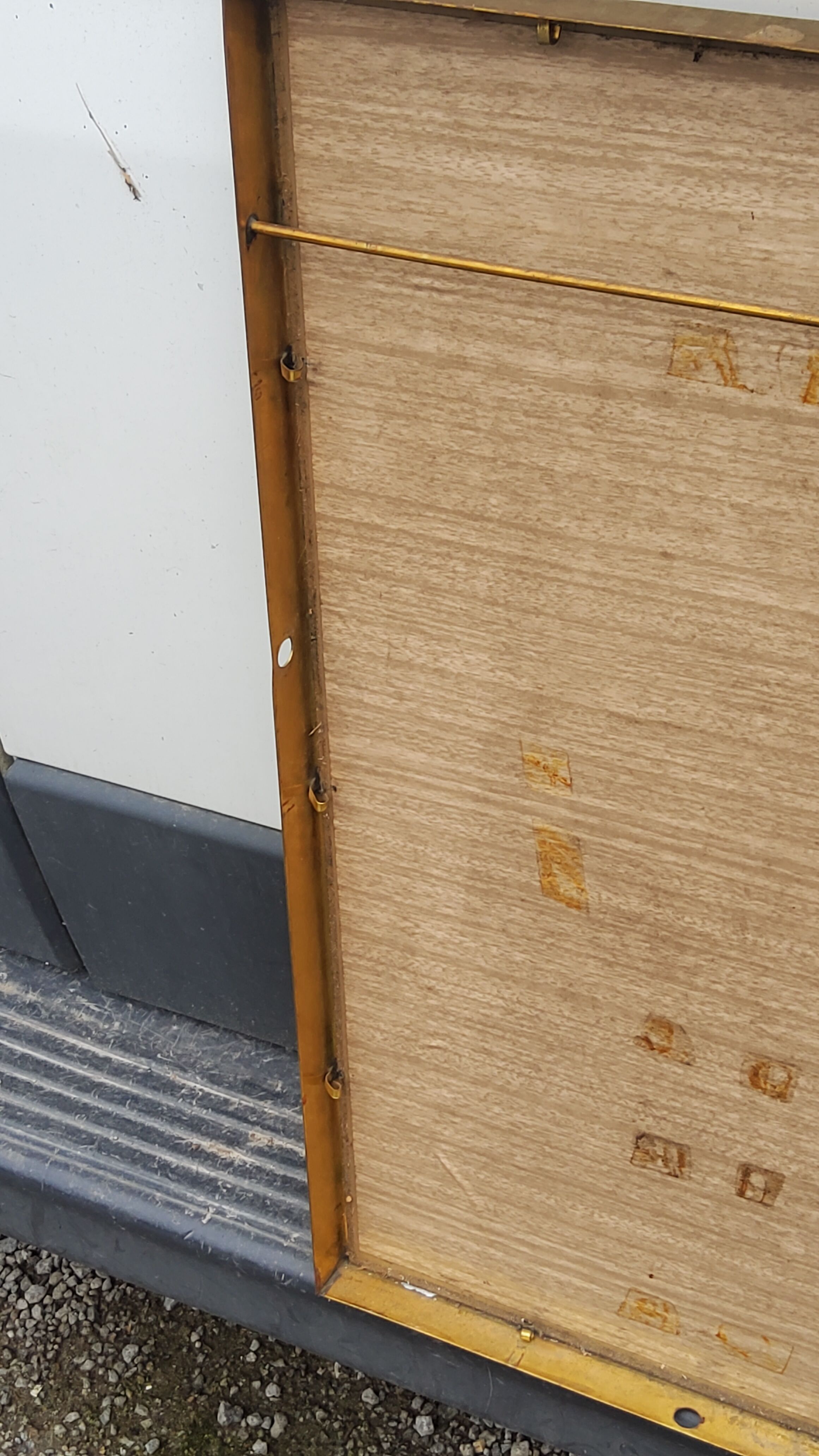 Mirror of the 70s in gilded metal, 60x35 cm