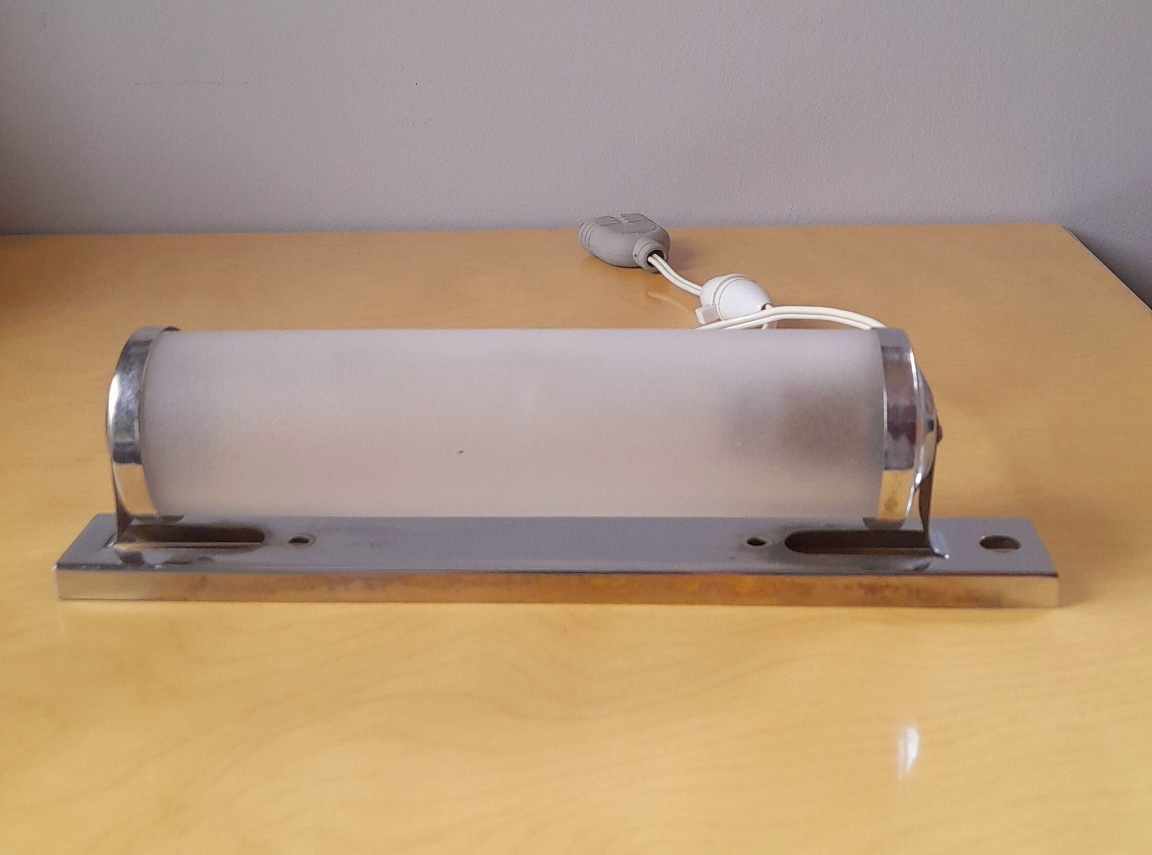 Art deco frosted glass wall lamp 1930