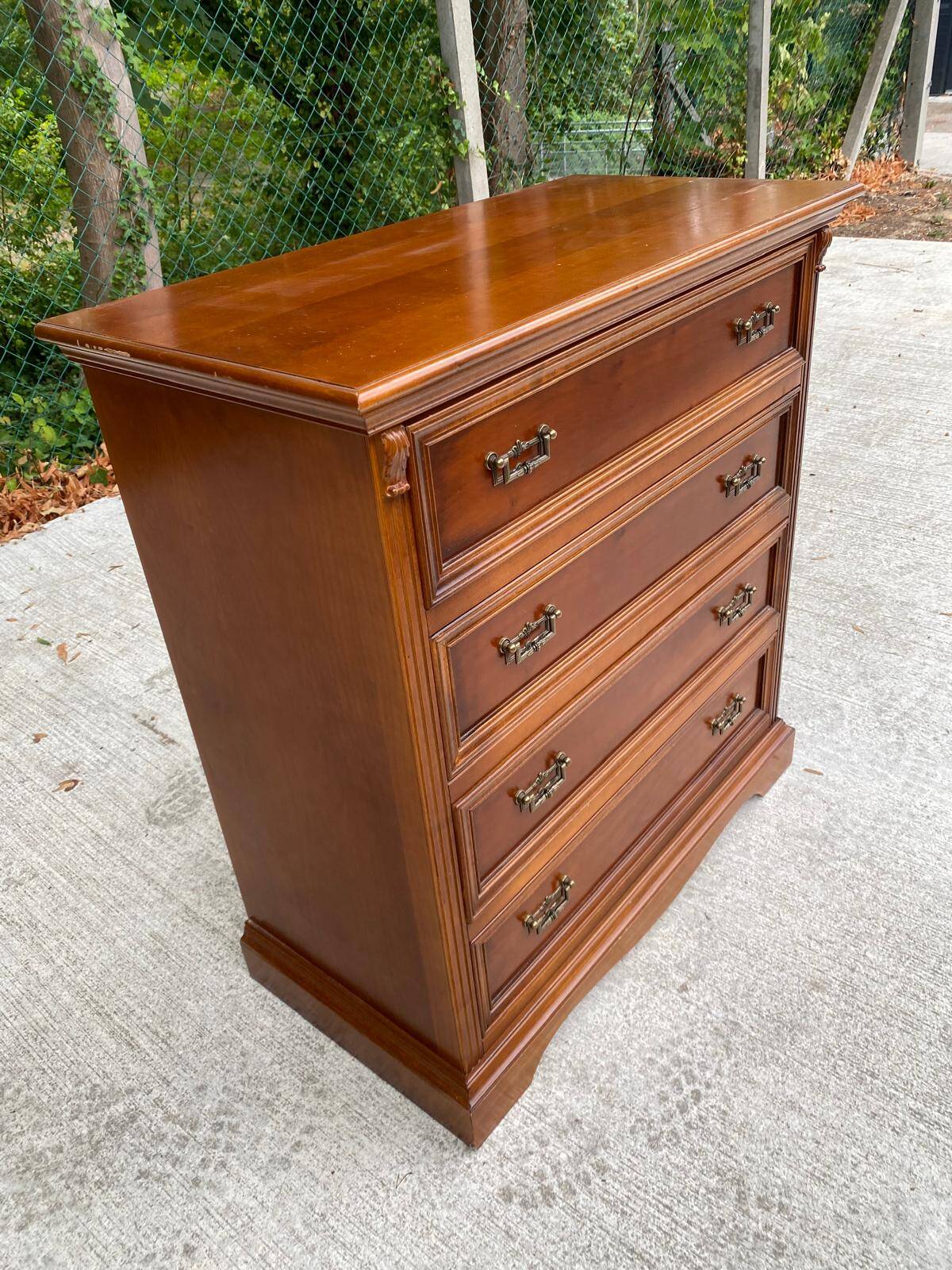 Commode 4 tiroirs style Louis-Philippe Idéal rangement ou projet relooking