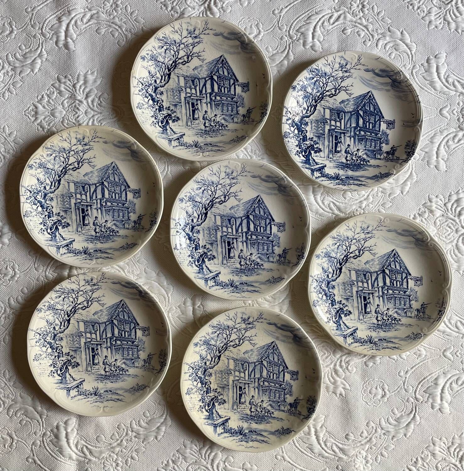 7 flat plates in earthenware by gien ludlow blue hunting decor year 70