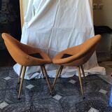 2 vintage chairs