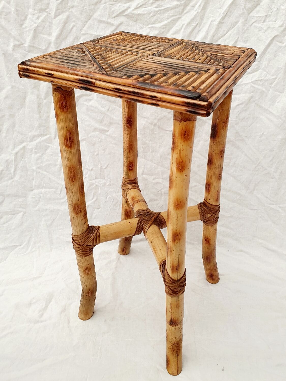 Rattan marquetry harness