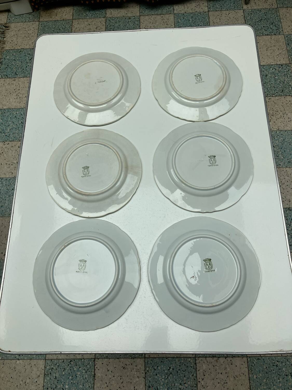6 iron earth plates