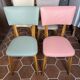 (Lot) 4 pastel multi-colored chairs (Monobloc)