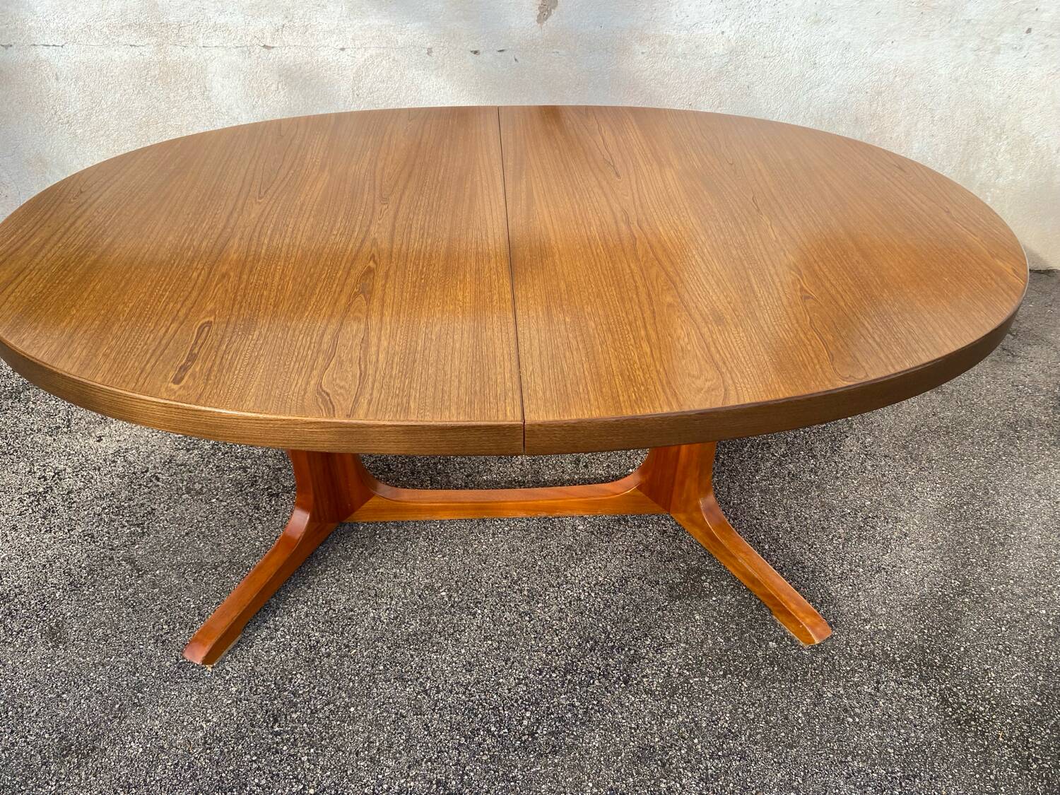Vintage Baumann table