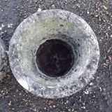 Paire de cache pot en pierre de Dordogne 19 ème