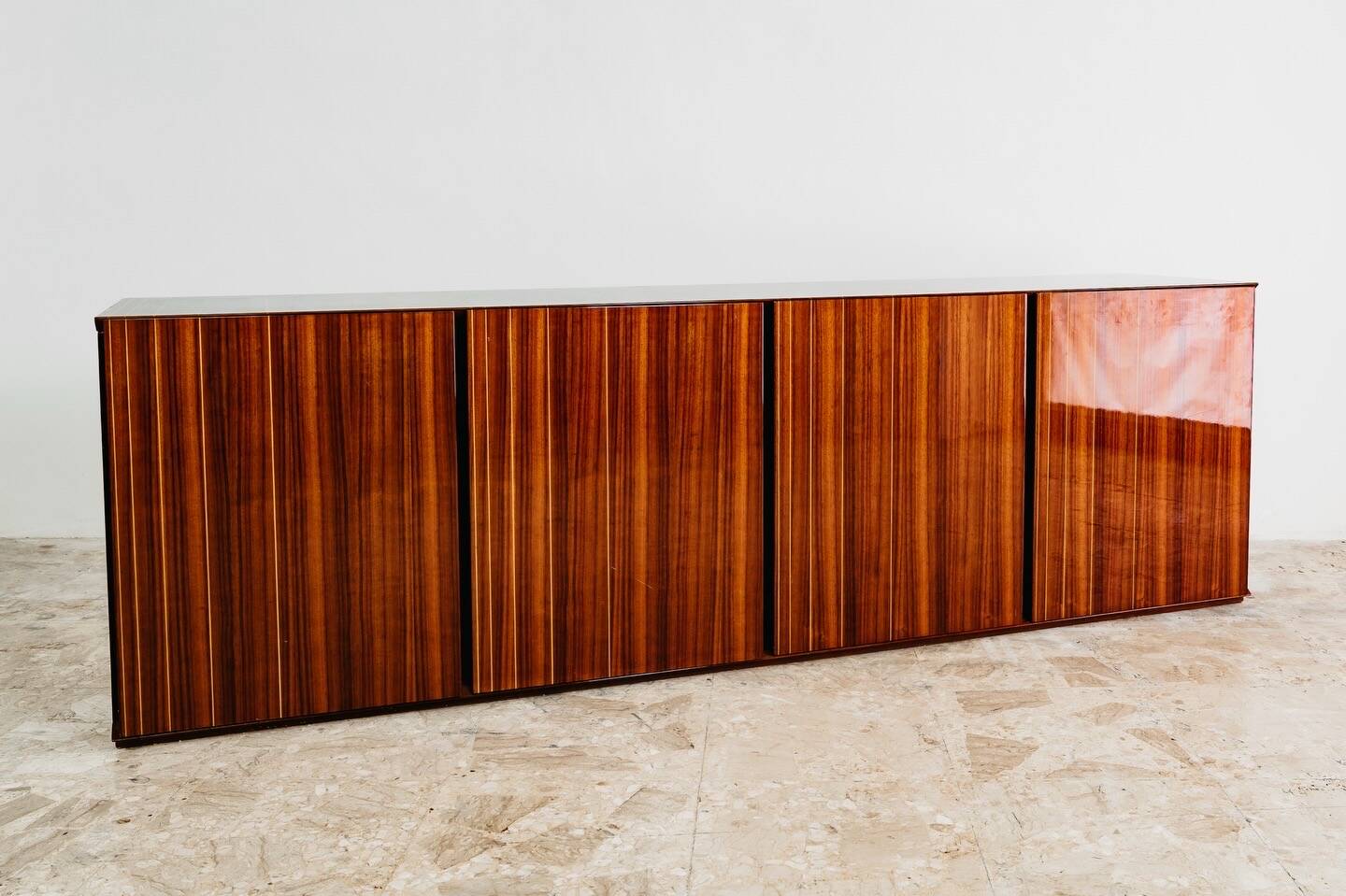 Credenza In Palissandro Monumentale Zebrawood Lacquered Mid-Century De