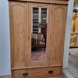 Armoire anglaise en pin