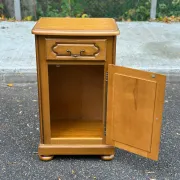 Table de chevet haute meuble d'appoint en chêne teinté miel 1980