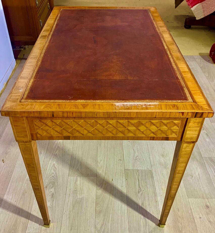 Louis XVI style desk in precious wood marquetry and gilded bronzes