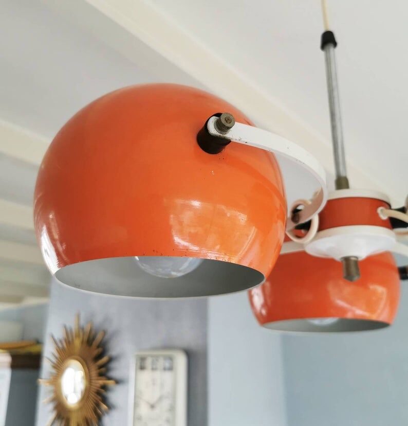 Vintage orange 70s suspension