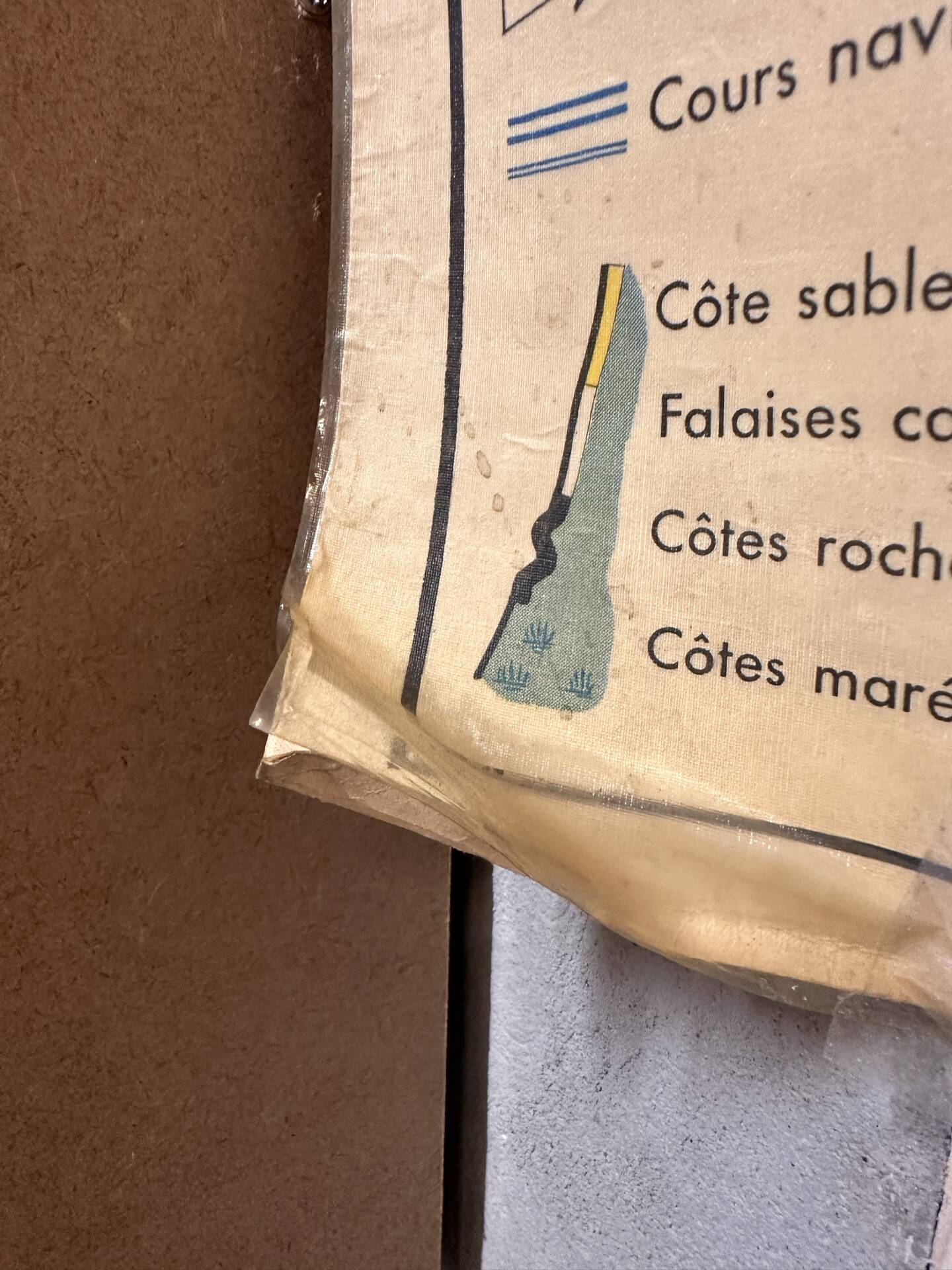Grande carte d’école vintage