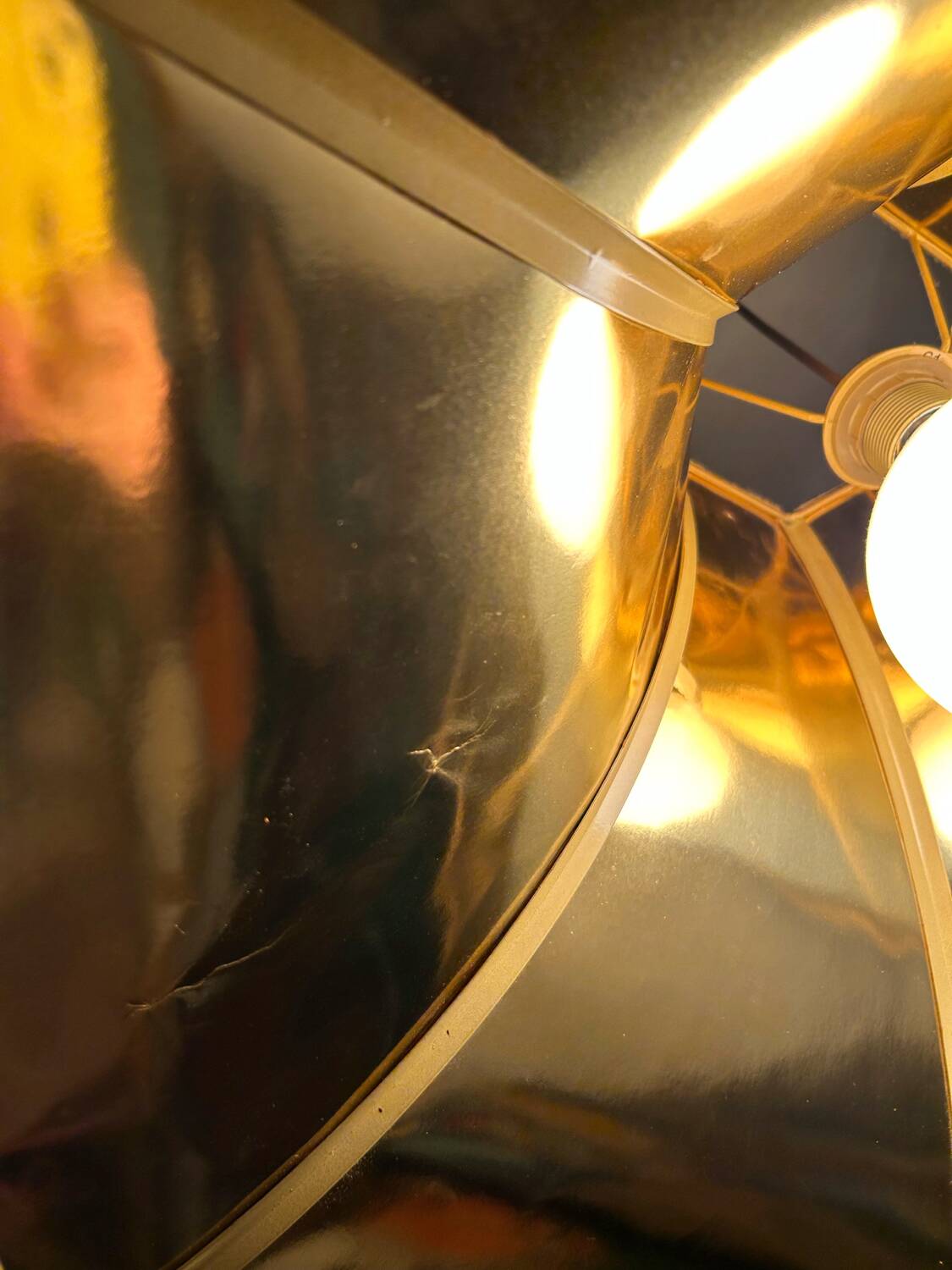 Large pagoda chandelier from the 70s