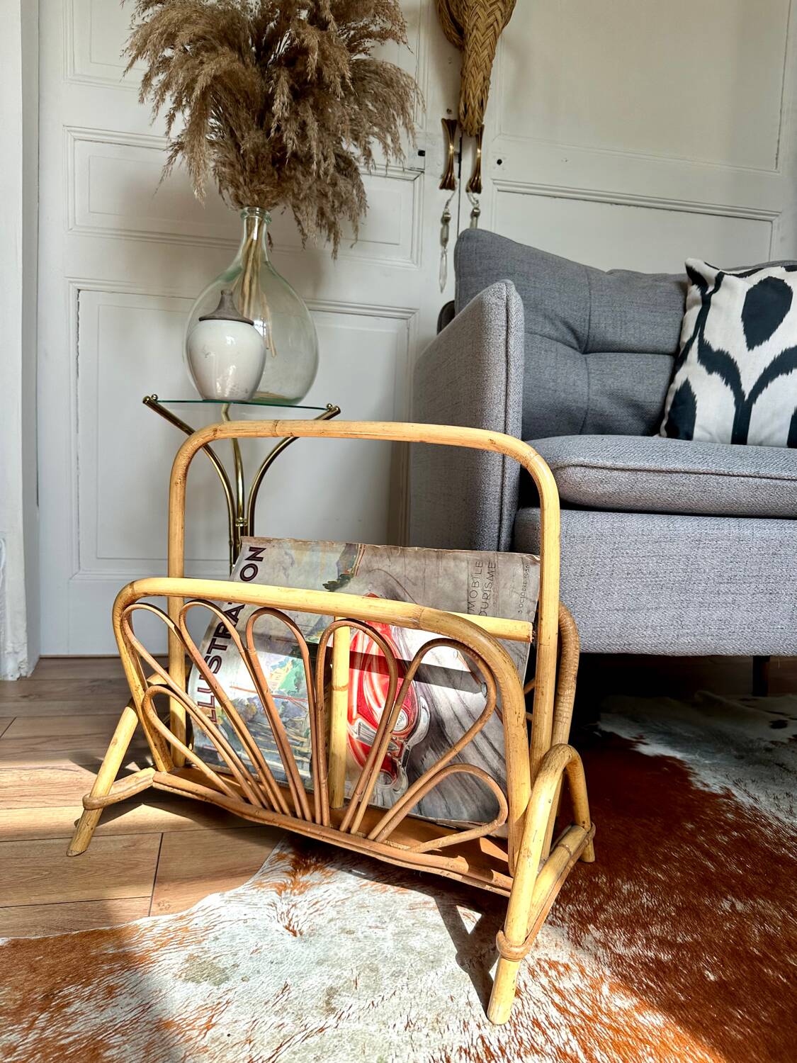 60s bamboo magazine rack