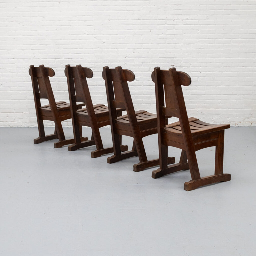 Ensemble de chaises de salle à manger brutalistes des années 1970