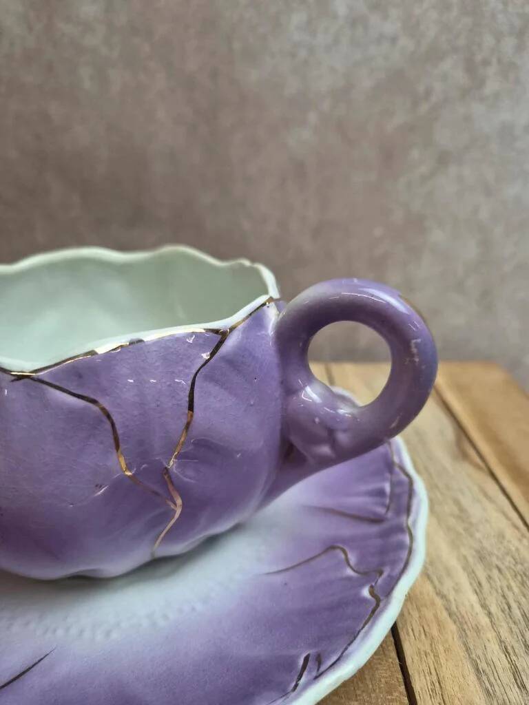 2 large breakfast/chocolate cups K&G Lunéville with saucers
