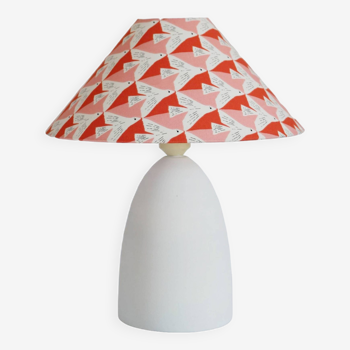 Small lamp with matte finish ceramic base and printed coolie lampshade