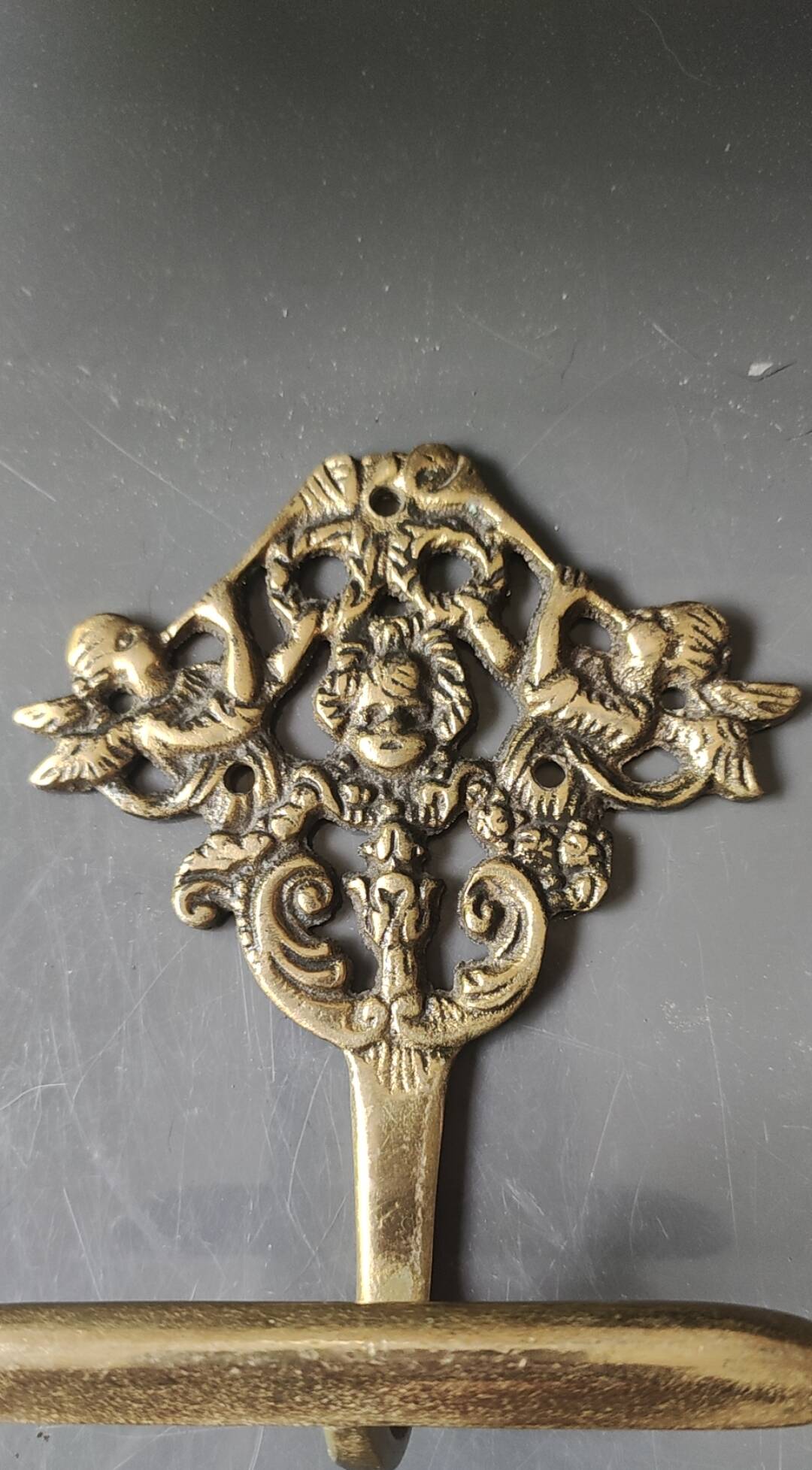Putti musicians coat hook