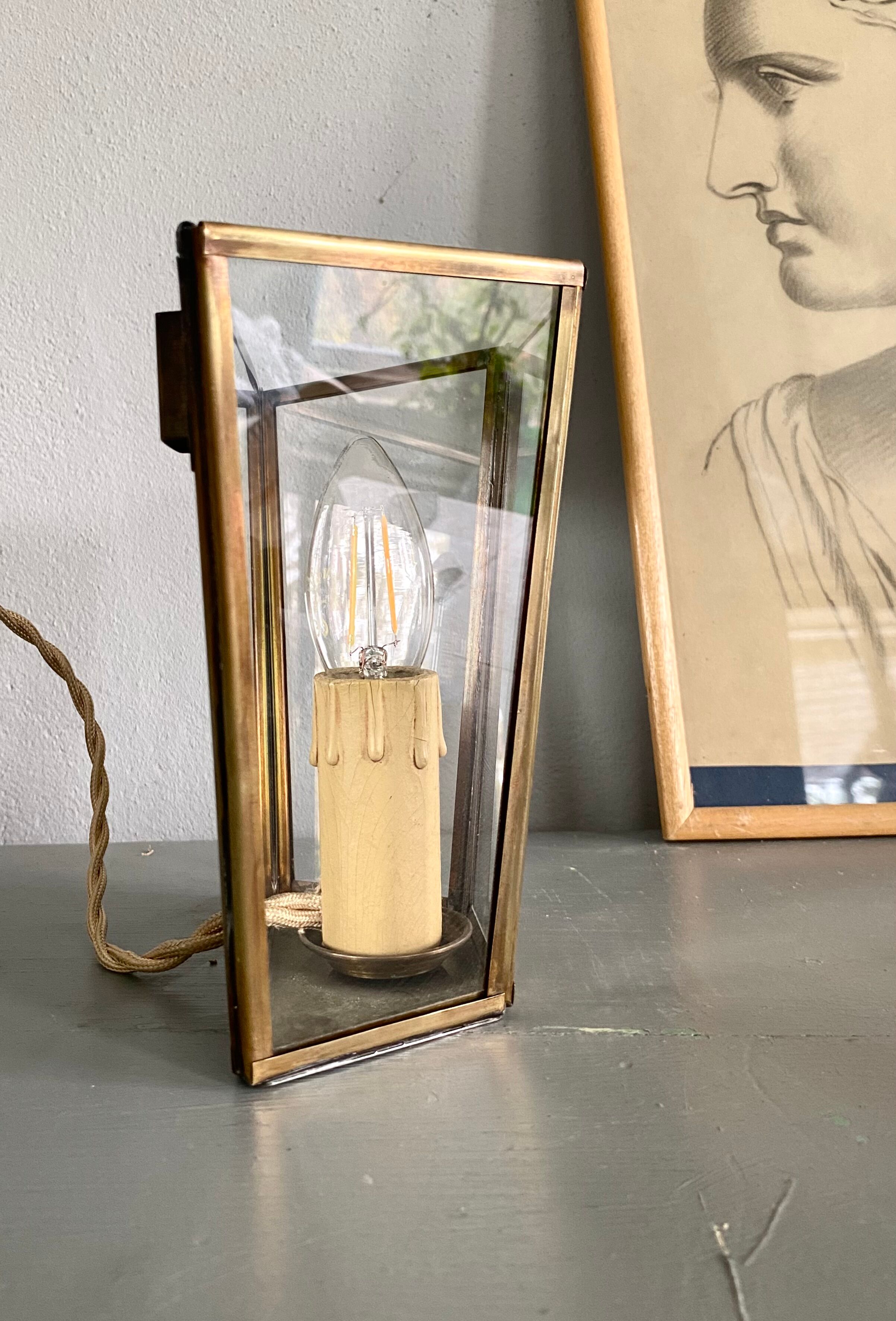Brass wall lamp, mirror 50s