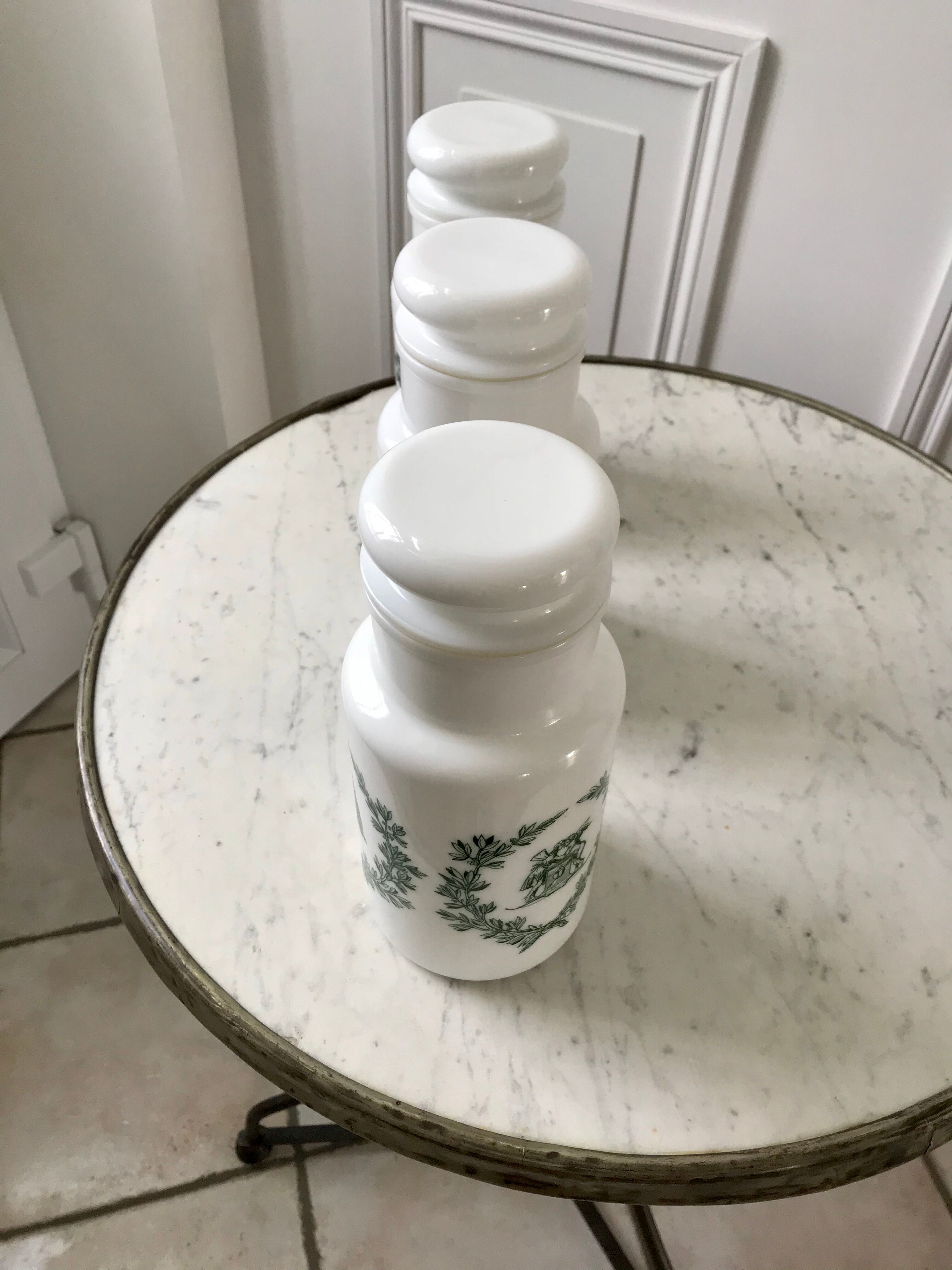 Trio of apothecary pots in opaline years 40-50