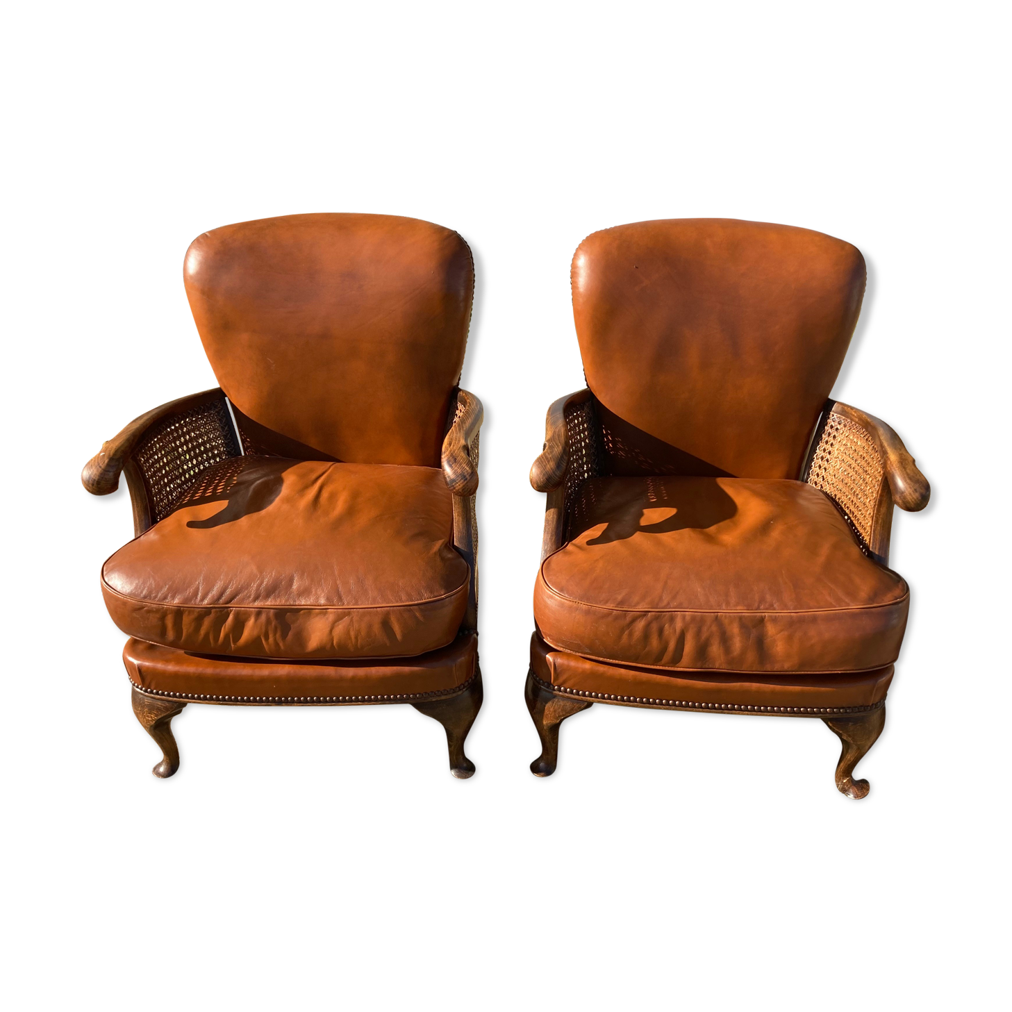 Pair of leather armchairs cannish cheeks