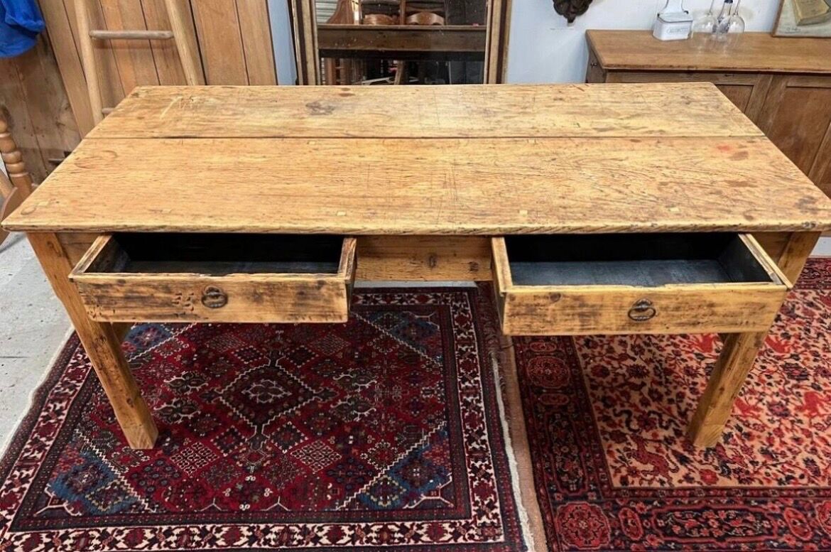 Ancienne table de ferme