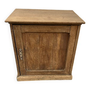 Ancien petit meuble de