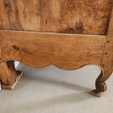 Buffet Louis XV en loupe de frêne/orme, XVIIIe siècle