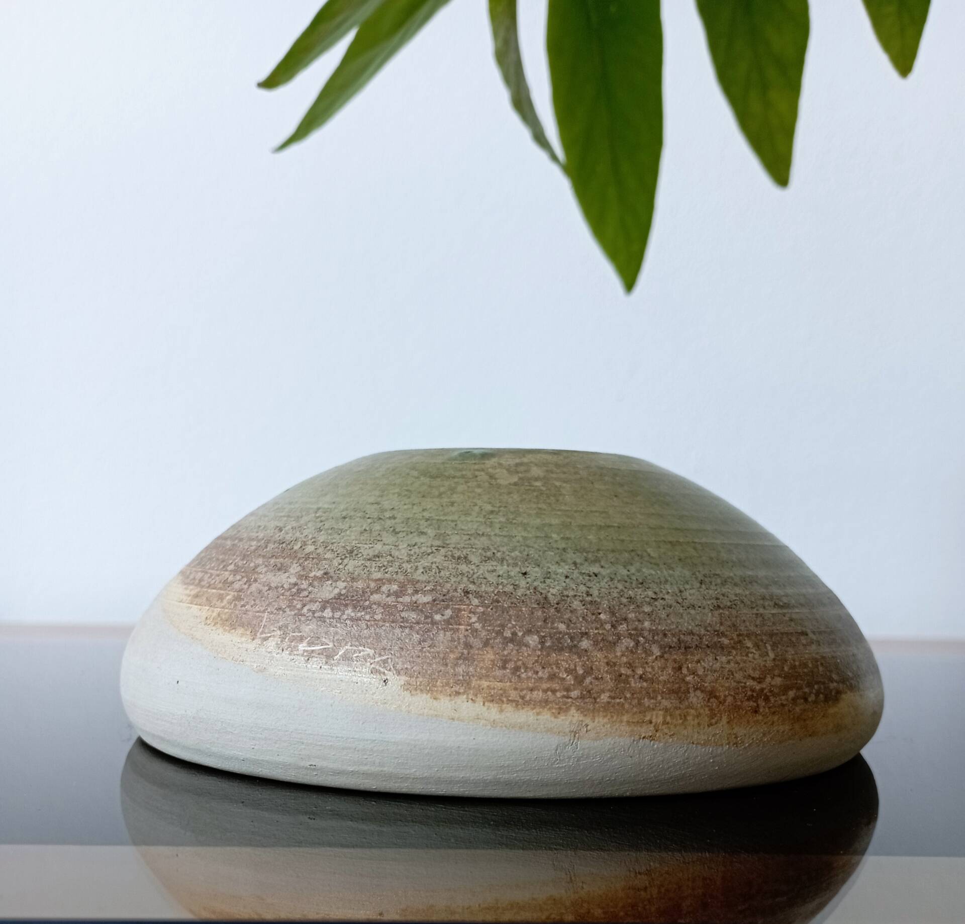 Vintage studio pottery signed - Variegated green and raw earth