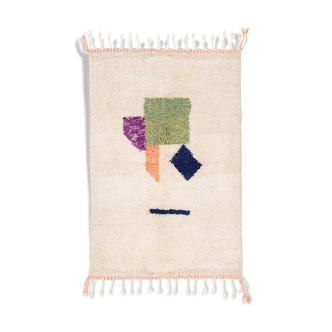 Tapis berbere beni ourain ecru avec motifs colores 157 x 67 cm