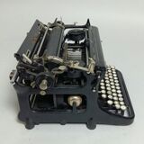 Ideal typewriter black Seidel & Naumann made in Germany