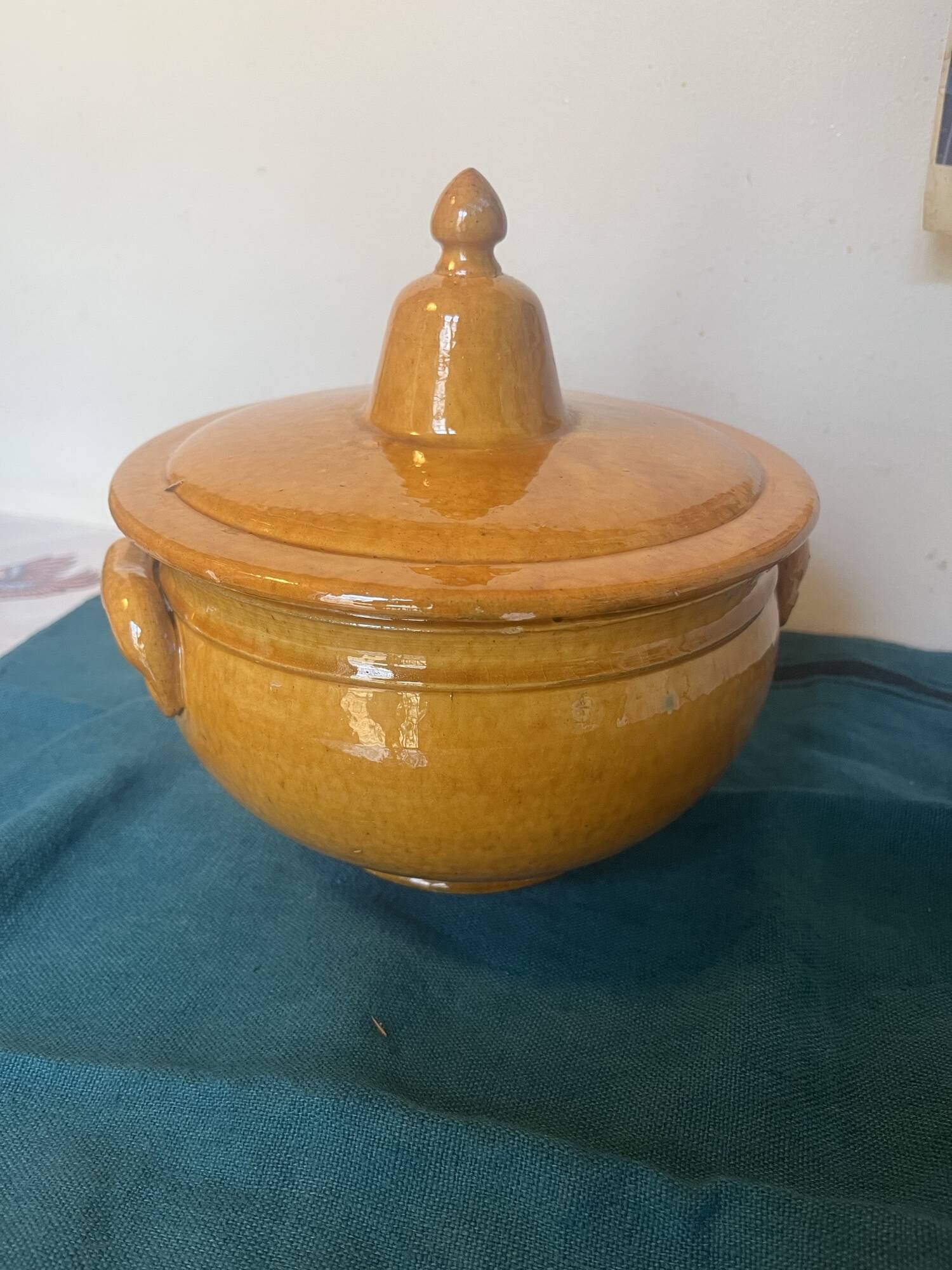 Soupière ancienne Biot Augé Larribé